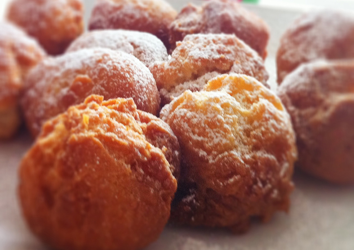 beignets for the blind