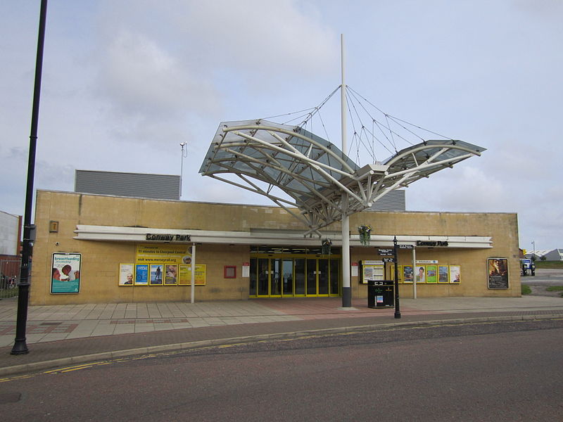Conway Park frontage